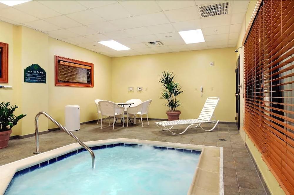 Wingate By Wyndham Lafayette Airport Ξενοδοχείο Εξωτερικό φωτογραφία