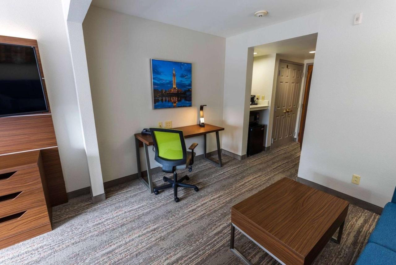 Wingate By Wyndham Lafayette Airport Ξενοδοχείο Εξωτερικό φωτογραφία