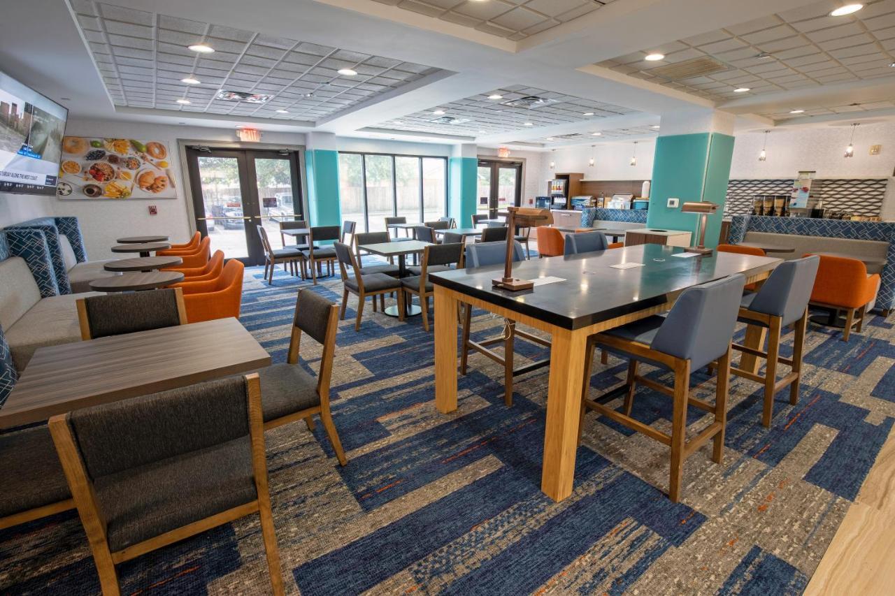 Wingate By Wyndham Lafayette Airport Ξενοδοχείο Εξωτερικό φωτογραφία