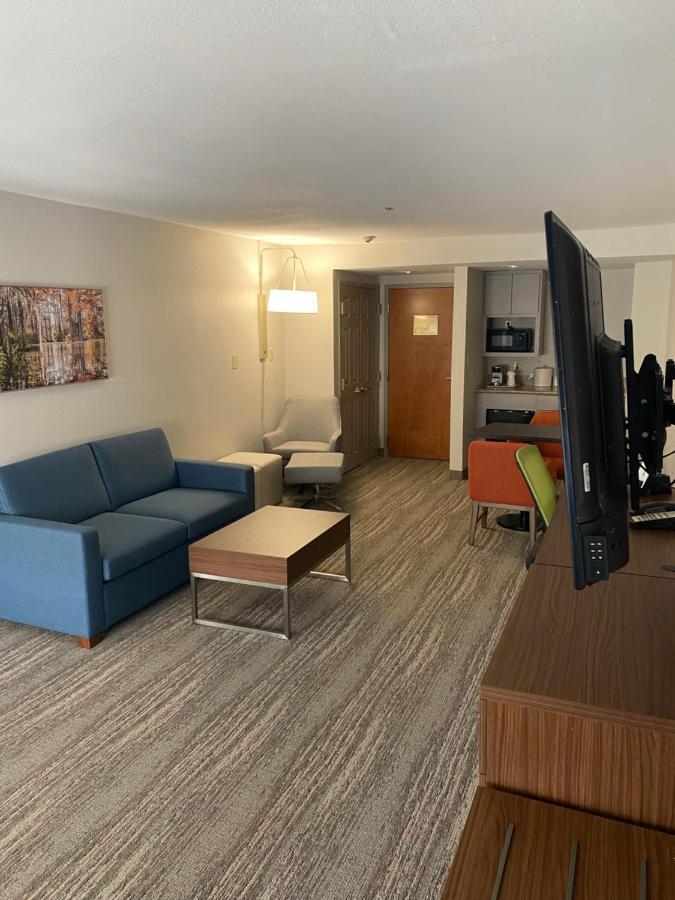 Wingate By Wyndham Lafayette Airport Ξενοδοχείο Εξωτερικό φωτογραφία